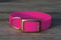 Preview: Biothane Halsband 25mm (Schnalle) in beere — handgefertigt