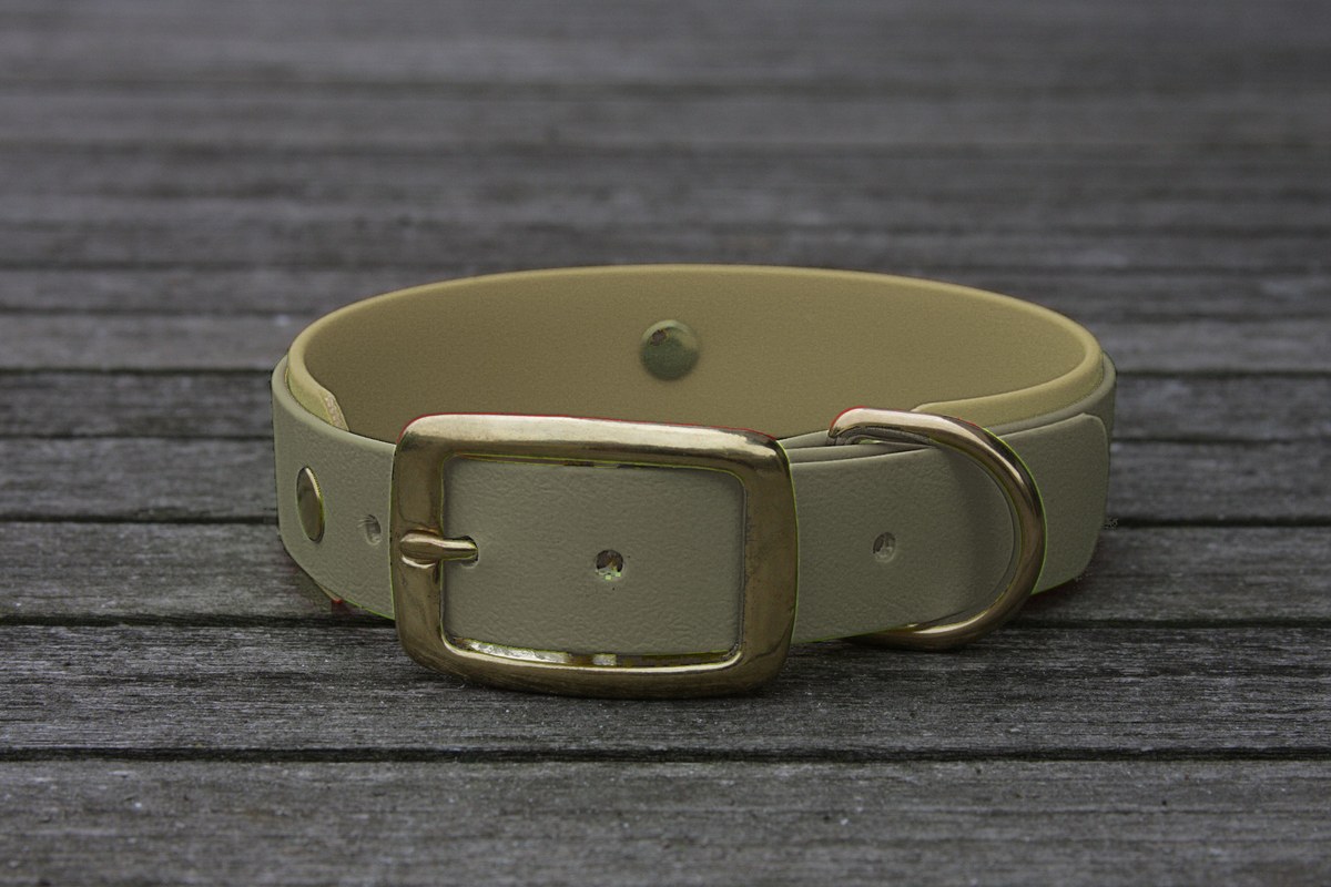Biothane Halsband 19/25mm "bicolor" (Schnalle) bicolor: olive / Jagd-grün / taupe — handgefertigt