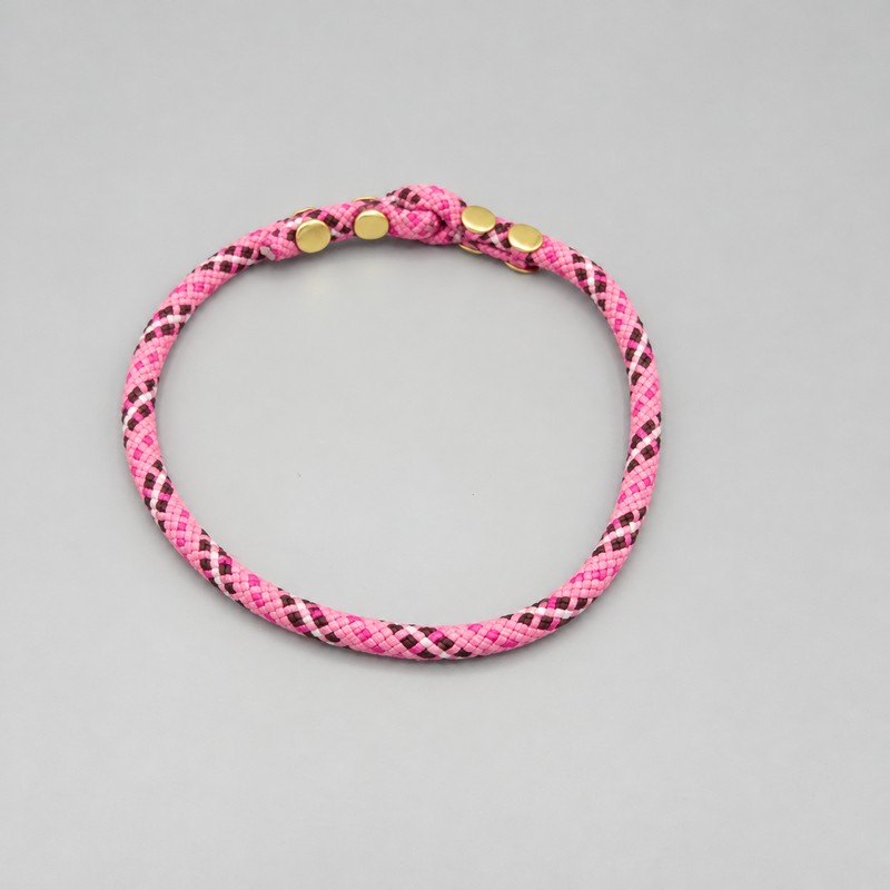 Collar FieldTrial — rosa-multi — vista trasera — hecho a mano en adorit.be